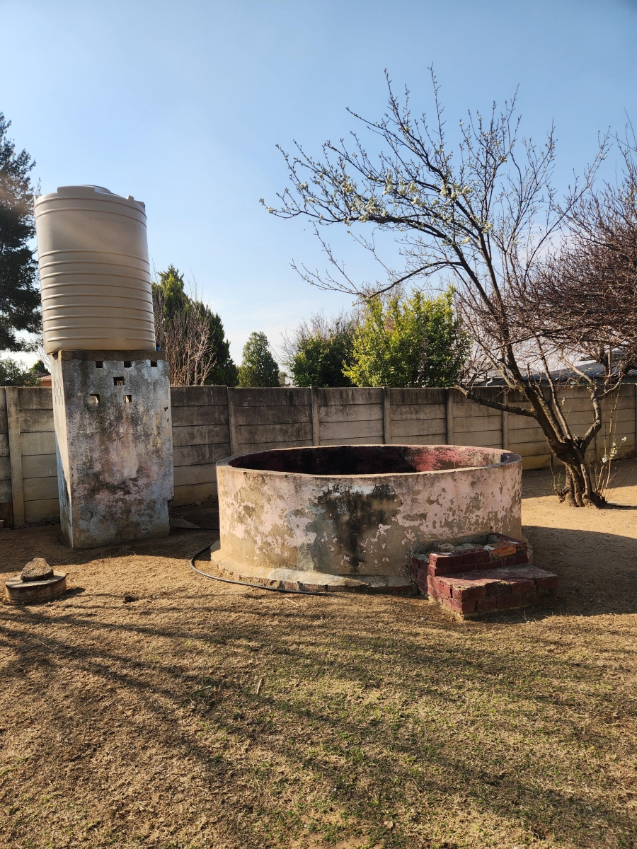 4 Bedroom Property for Sale in Hennenman Free State